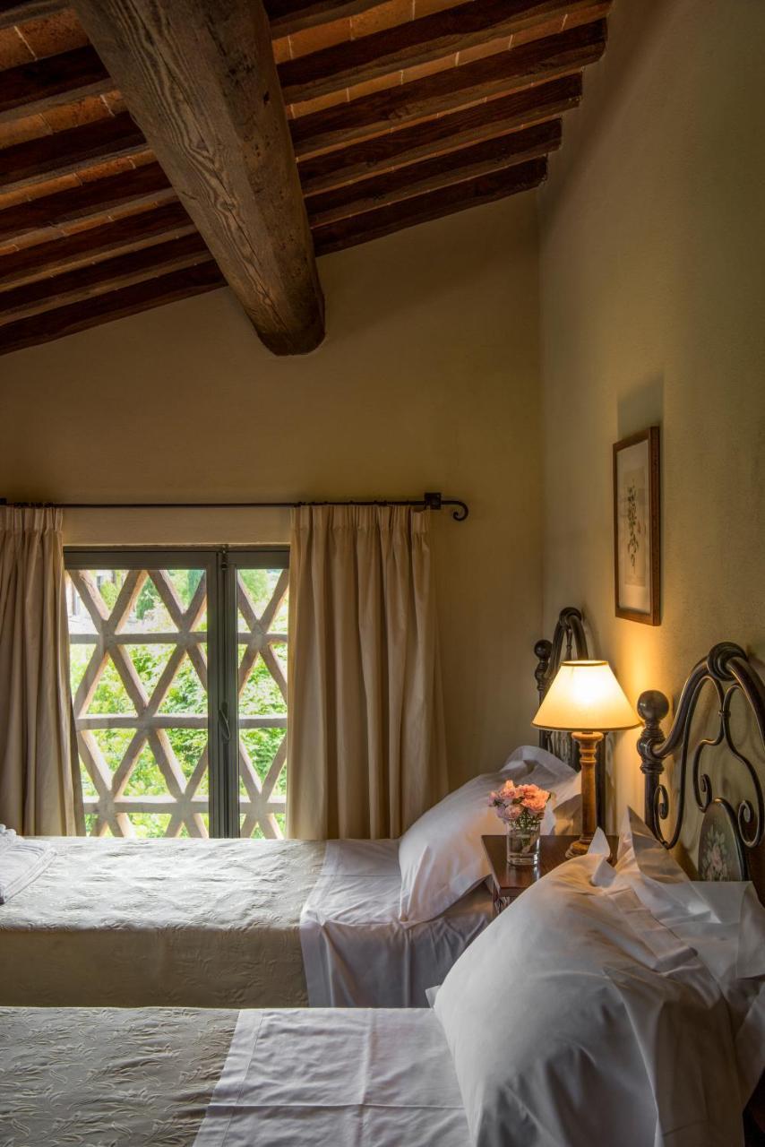 Monsignor Della Casa Country Resort & Spa Борго-Сан-Лоренцо Екстер'єр фото